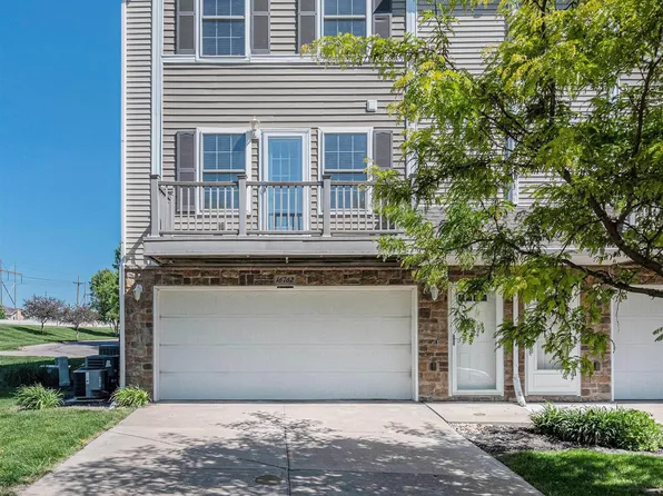 16762 Arcadia Plz, Omaha, NE 68116