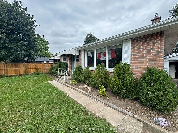 4th image of 10 Tewksbury Cres