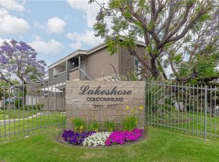 2801 S Fairview St UNIT E, Santa Ana, CA 92704