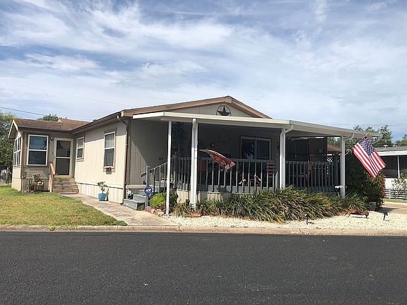 2nd image of 140 S Bermuda St