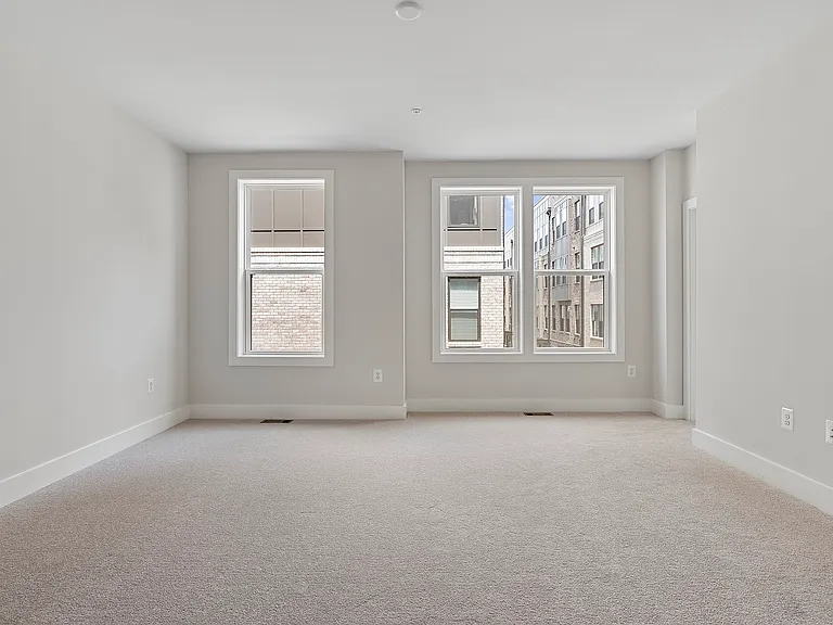 1509 Moore St — Photo 18