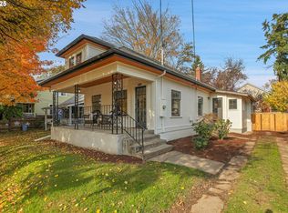 3743 SE Franklin St, Portland, OR 97202