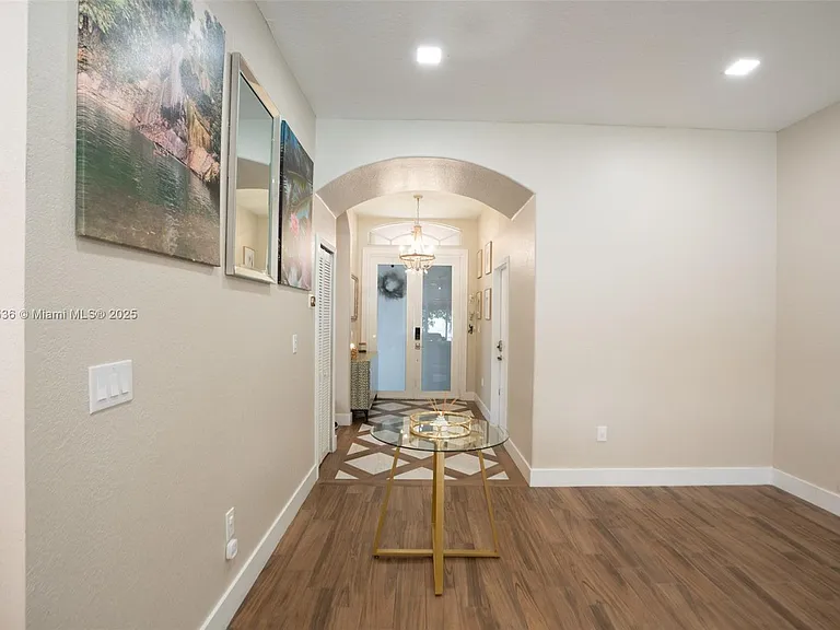 13000 SW 52nd St — Photo 3