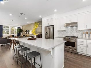 392 Line St, Hayward, CA 94544