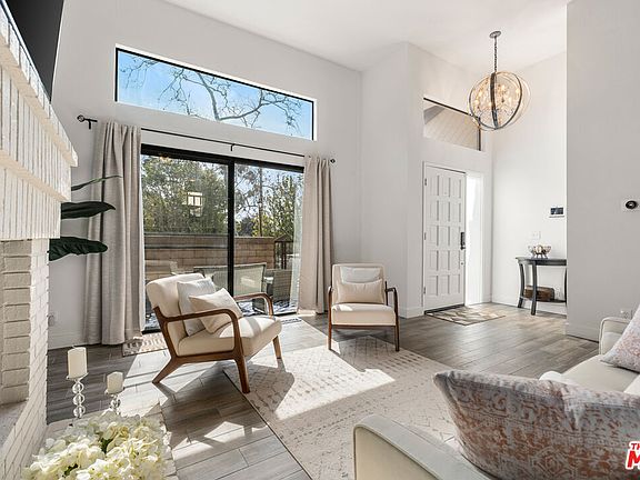 2nd image of 2503 Woodlands Way