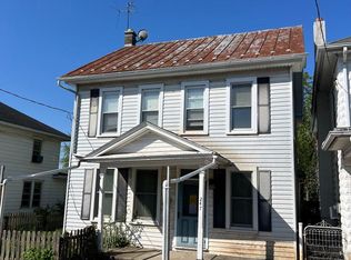 247 N College St, Palmyra, PA 17078