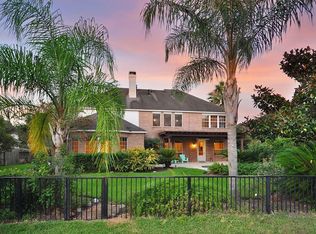 11825 Sea Shadow Bnd, Pearland, TX 77584