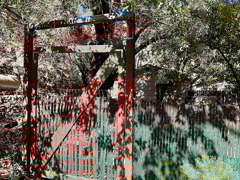 125 Rocky Rd #B — Photo 3