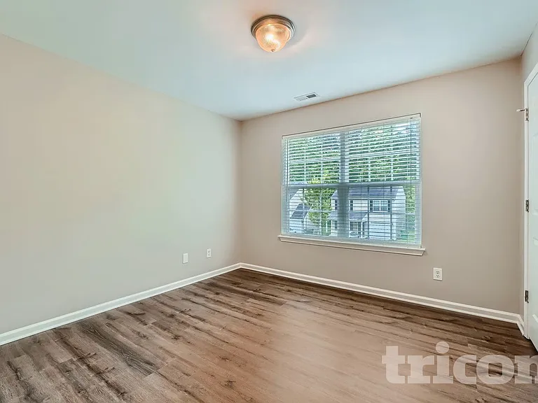 3628 Ribbonwalk Trl — Photo 11