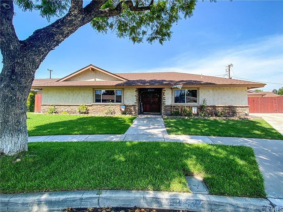 1st image of 2447 E Westport Cir