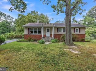 988 Shore Acres Rd, Arnold, MD 21012