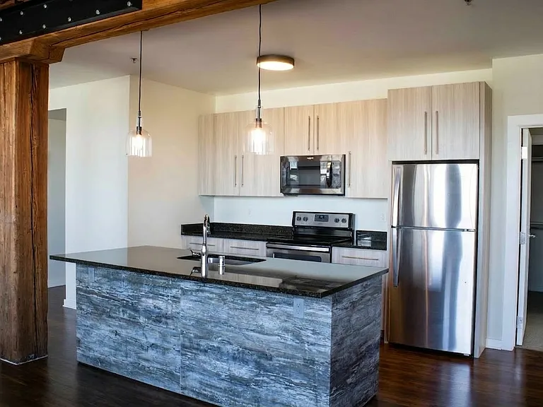 River Place Lofts — Photo 121