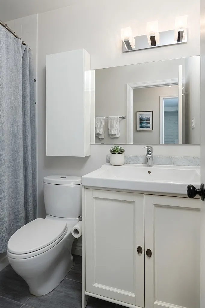 2 bed, 1.5 bath, 850 sqft, $2,240 — Photo 4
