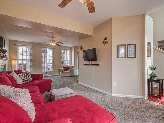 4th image of 5027 Dongara Ln