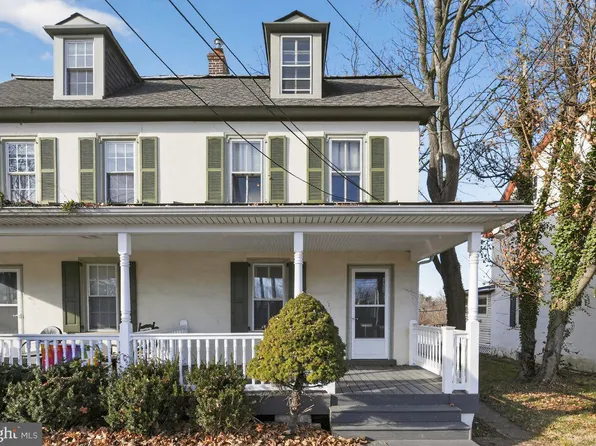 566 S Bethlehem Pike, Fort Washington, PA 19034
