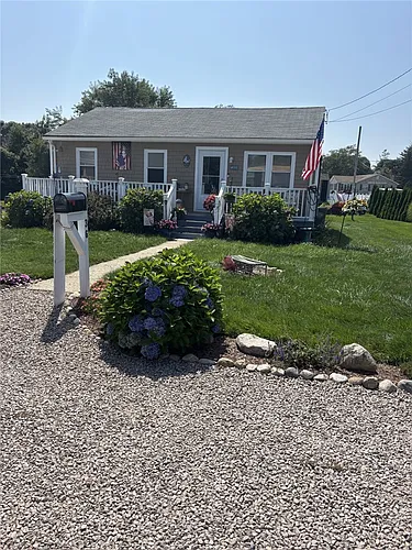36 Fishermans Ave Photo 1
