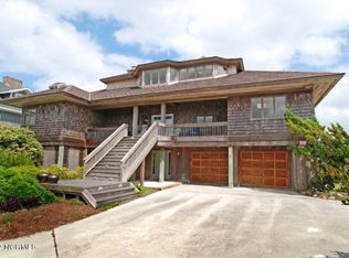 6 Beach Bay Ln E, Wilmington, NC 28411