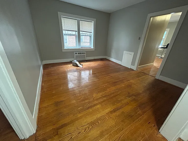 2254 Bryn Mawr Ave #3 — Photo 24