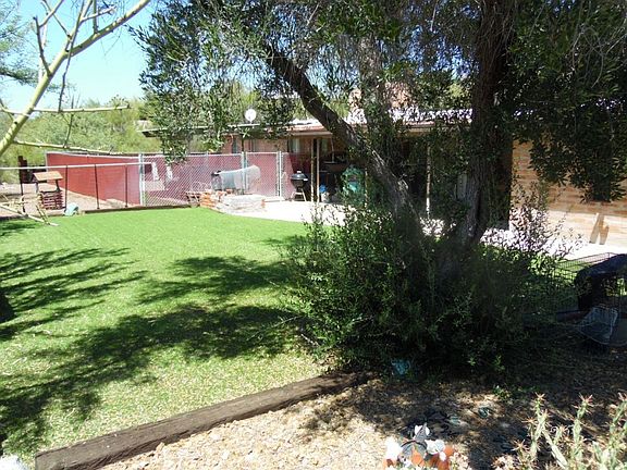 5th image of 206 S Mountain View Cir