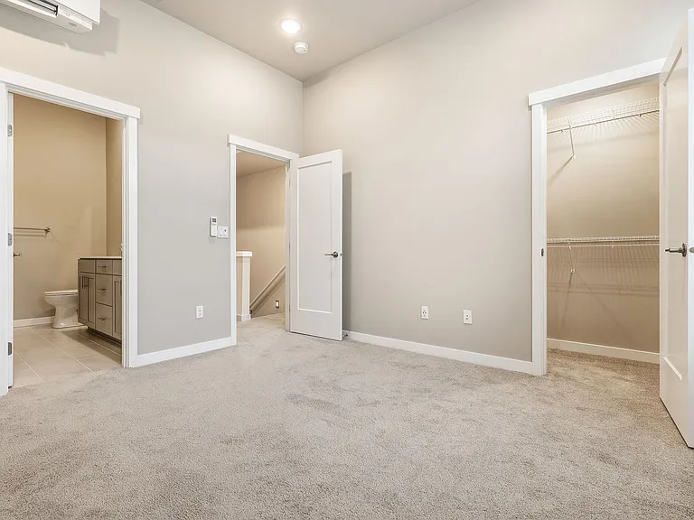 6636 NE 188th Ct #3 — Photo 15