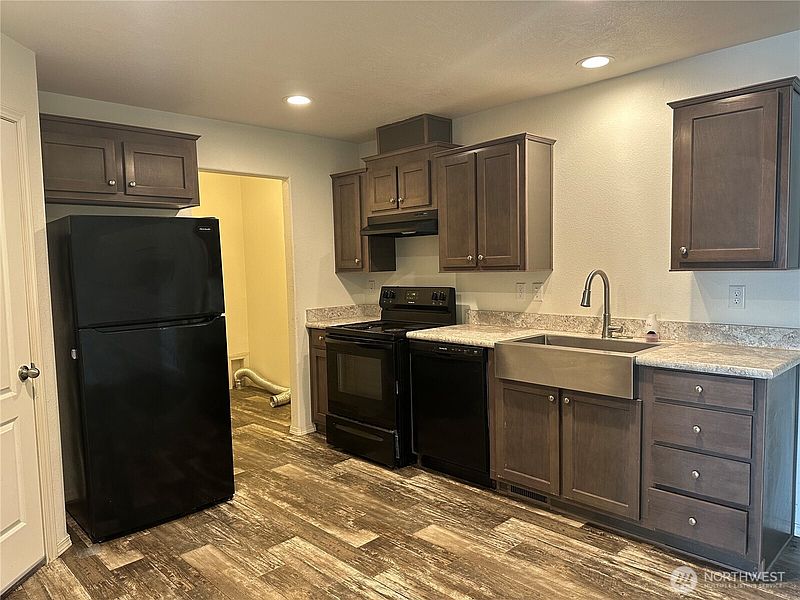 5th image of 3321 Mt Pleasant Road