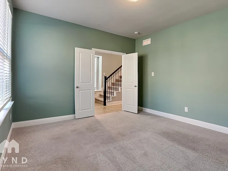 4254 Shavano Dr — Photo 6