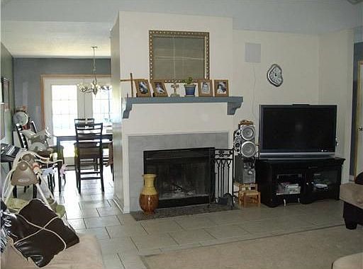 2nd image of 404 Portsmouth Dr