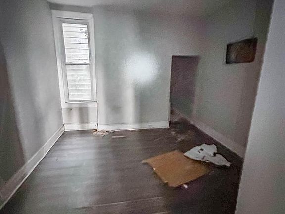 3rd image of 3641 Park Heights Ave