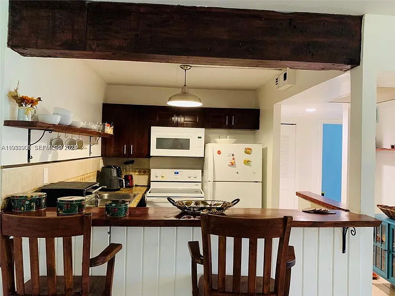 5855 Washington St #90 — Photo 7