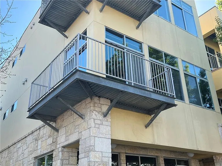 2401 E 6th St #3044 — Photo 34