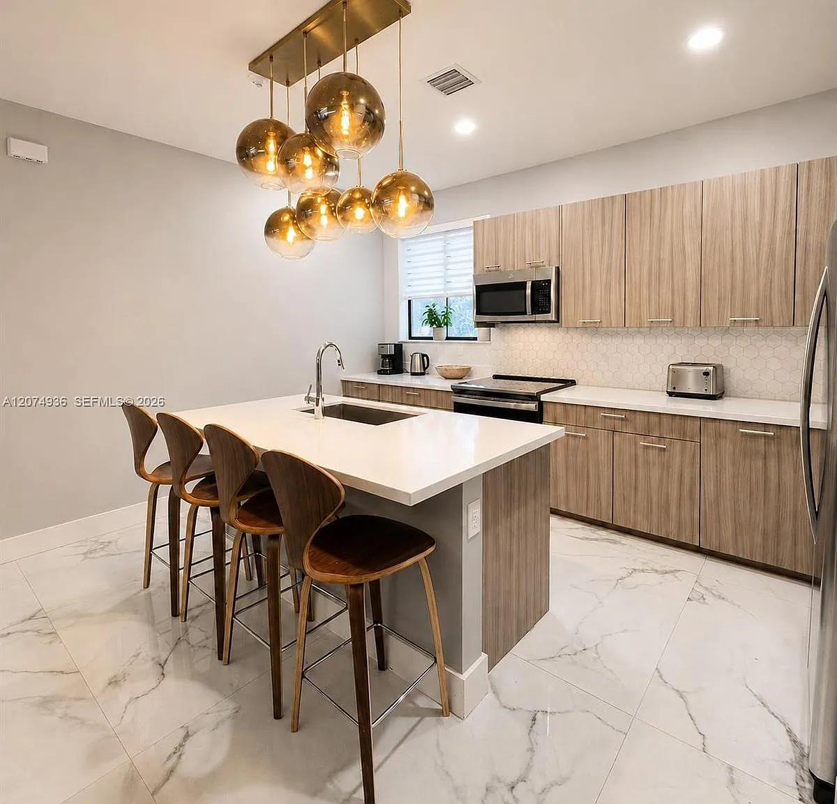Downtown Doral South Phas — Photo 3