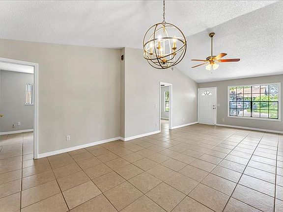 4th image of 254 Lovell Ln