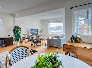 932 Venango Cir, Los Angeles, CA 90029