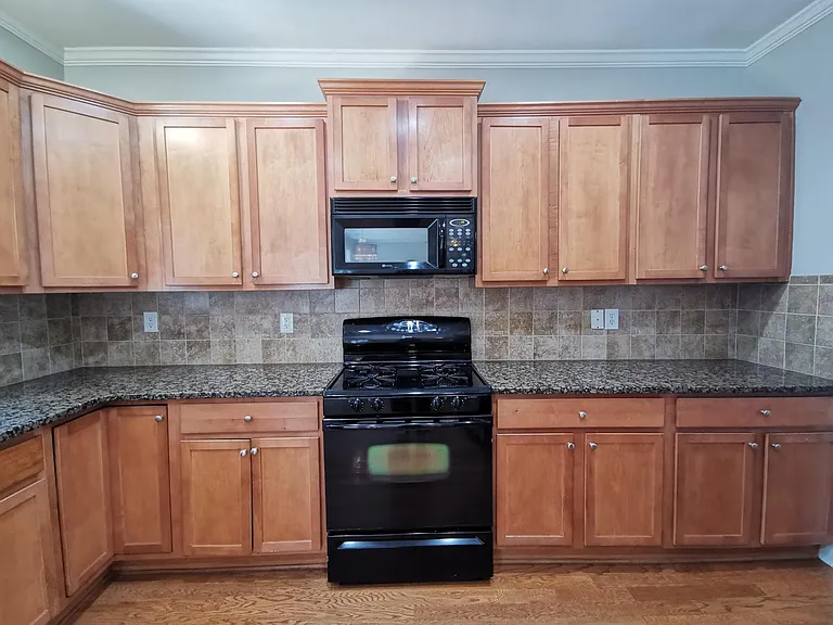 230 Kubol Dr — Photo 18