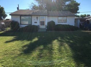 215 J St NE, Ephrata, WA 98823