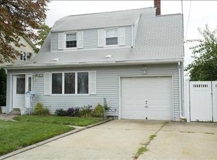 152 Chestnut St, Garfield, NJ 07026