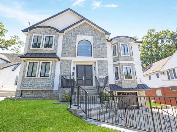 190-22 Nero Avenue image 1 of 43