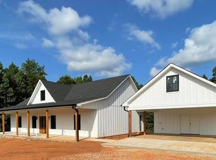 2103 Armstrong Mill Rd, Franklin, GA 30217