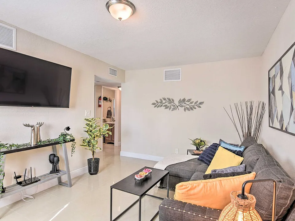 441 NW 7th Ter #1-ID1545951P