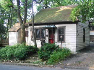 3 Cedar Ln W, Maplewood, NJ 07040