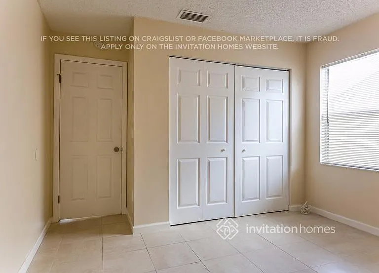 7854 Blairwood Cir W — Photo 6