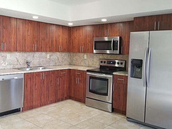 2nd image of 8065 SW 107th Ave APT 318
