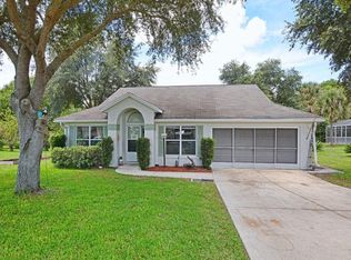 37001 Slice Ln, Grand Island, FL 32735