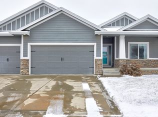 1004 Baileys Grove Dr, Adel, IA 50003