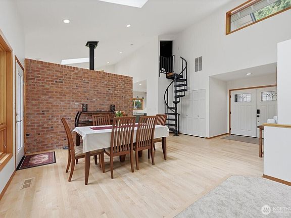 5th image of 16904 Mount Forest Boulevard