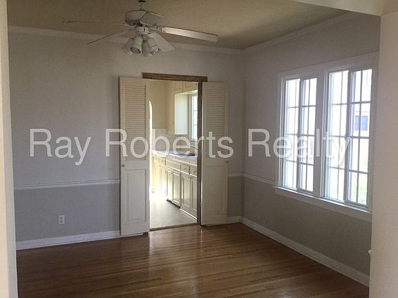 5th image of 56 Roycroft Ave
