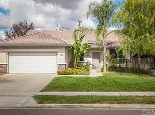 33826 Glenoaks Dr, Yucaipa, CA 92399