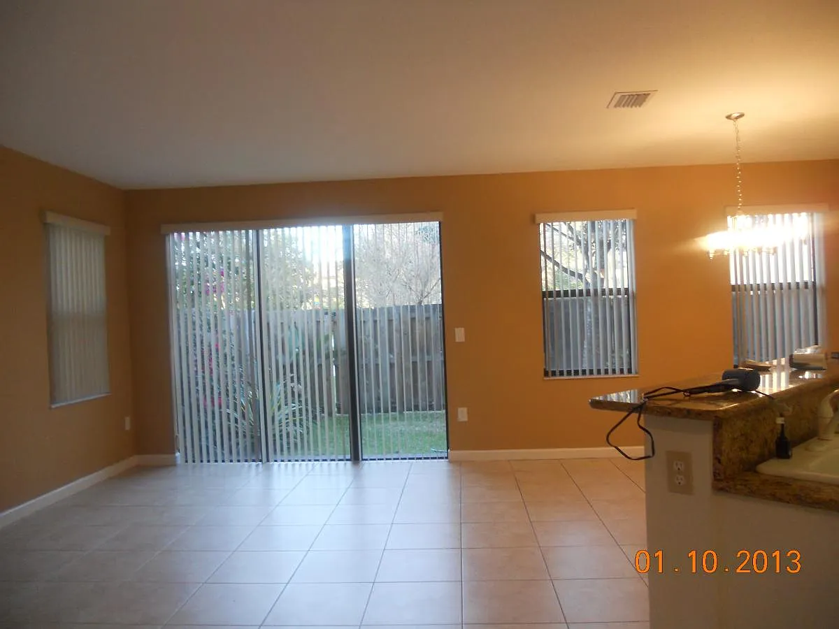 Large, Bright Family Room - 23699 SW 115th Ave