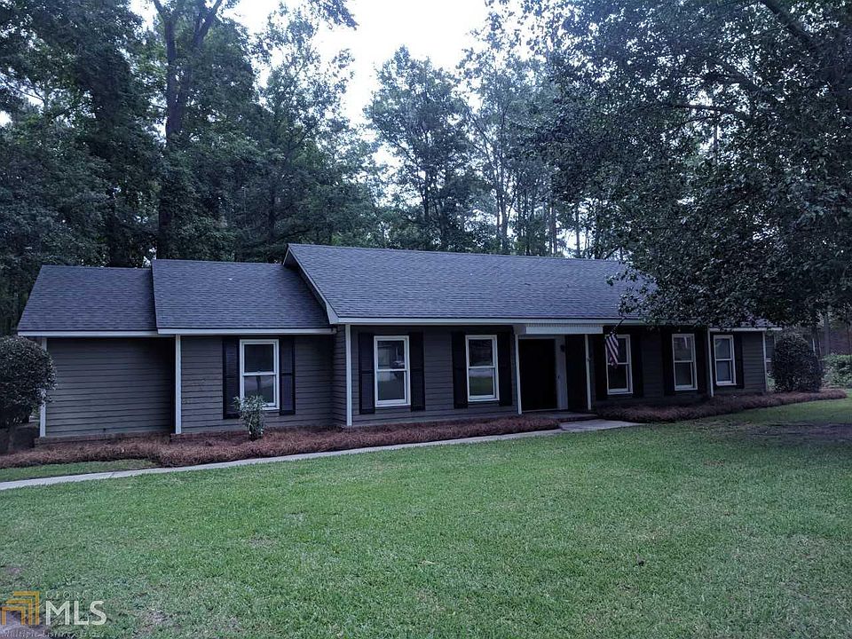 1st image of 114 Oak Hollow Dr