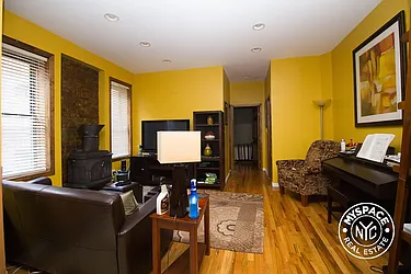Rented by MySpaceNYC